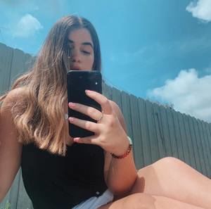 Meet your Posher, Marilyn